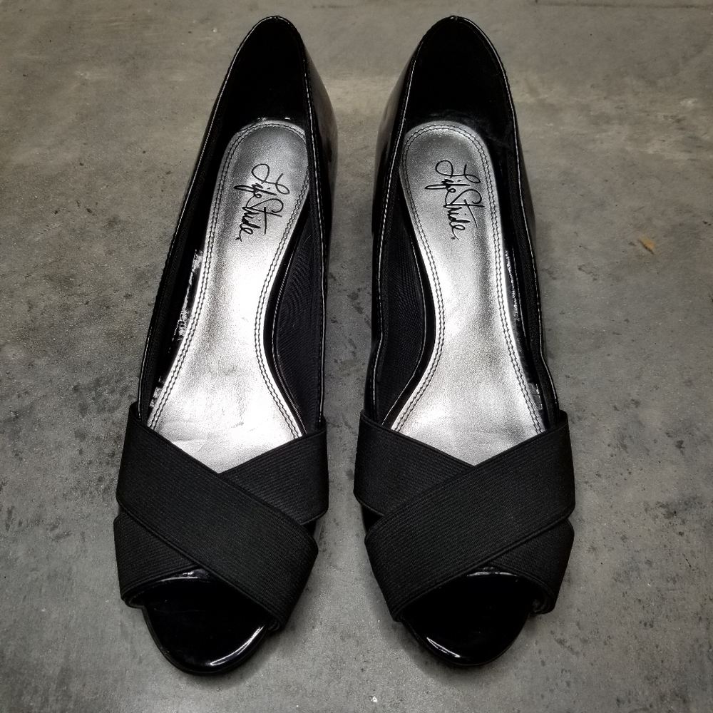 LIFESTRIDE | Black Patent Leather Low Wedge Heel